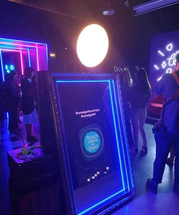 Photobooth te huur  beschikbaar voor biedingen