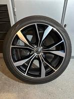 20” inch Misano VW Tiguan velgen 5x112 Pirelli 255/40 R20, Gebruikt, 255 mm, Banden en Velgen, Ophalen of Verzenden