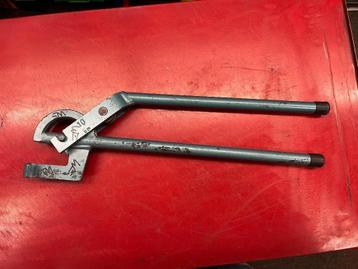 Pijpen buigijzer 10mm beschikbaar voor biedingen