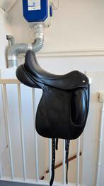 Custom Icon Flight 18 inch, Dieren en Toebehoren, Paarden en Pony's | Zadels, Ophalen, Zo goed als nieuw, Dressuur