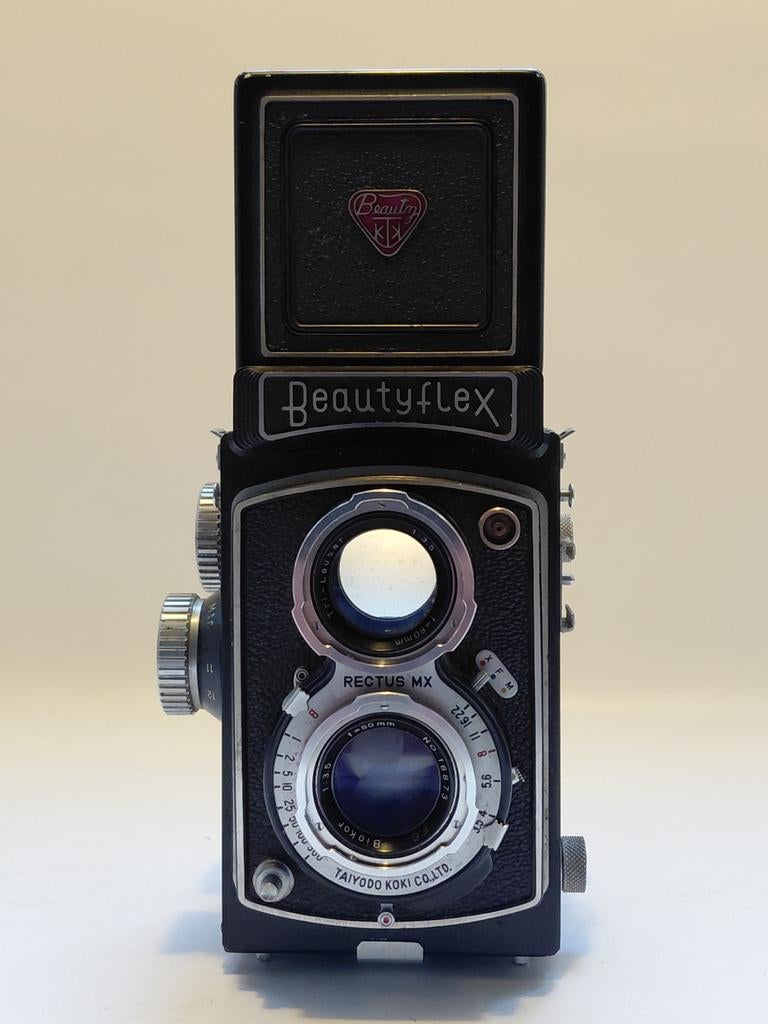 Beautyflex tlr camera uit Japan ., Ophalen of Verzenden, 1940 tot 1960, Fototoestel