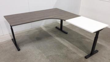 Nieuwe & Gebruikte bureau's - Ook zit/sta elektrisch NPR1813 beschikbaar voor biedingen