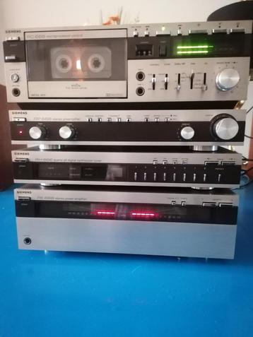 SIEMENS RC 666. ALS SANYO D20 ccassettedeck beschikbaar voor biedingen