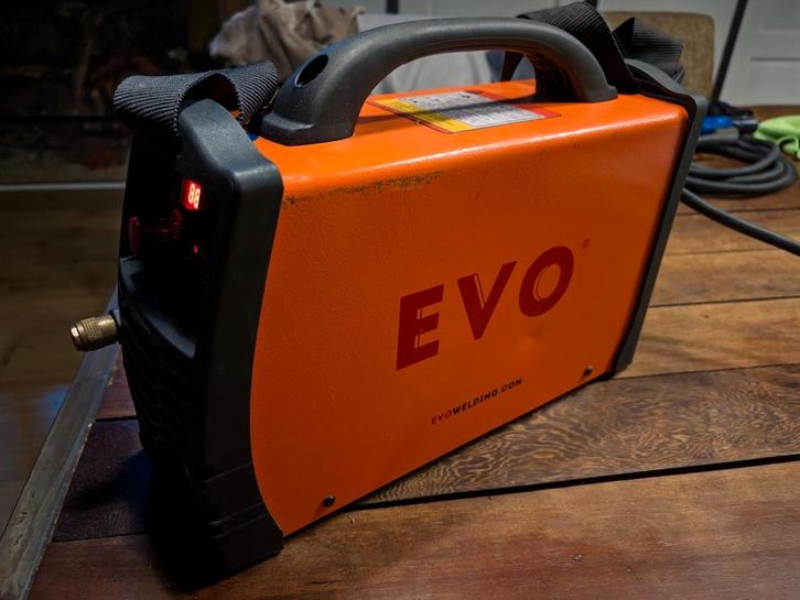 TIG Lasapparaat EVO 200A inclusief Gasfles, Doe-het-zelf en Verbouw, Gereedschap | Lasapparaten, Gebruikt, Tig, 150 tot 250 ampère