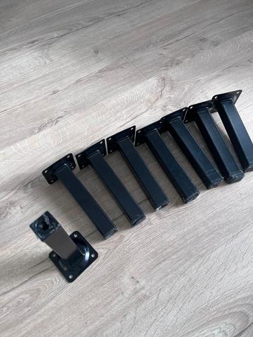 Set meubelpoten (8) 15cm hoog beschikbaar voor biedingen