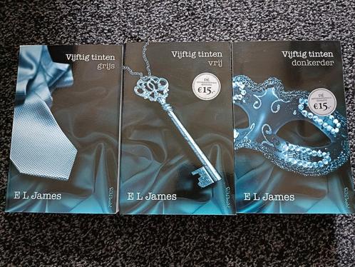 E.L. James - Vijftig tinten grijs, Trilogie, Boeken, Literatuur, Zo goed als nieuw, Amerika, Ophalen of Verzenden
