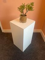 Witte sokkel / plantenstandaard, Huis en Inrichting, Woonaccessoires | Zuilen en Pilaren, Ophalen of Verzenden, Nieuw