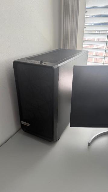 PC RTX 3080 Ti, Ryzen 5 5600X, 32GB RAM beschikbaar voor biedingen