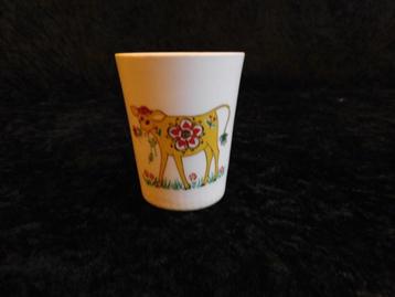 Figgjo Flint Norway Yellow Dagros Cow bekertje, vintage, mok beschikbaar voor biedingen