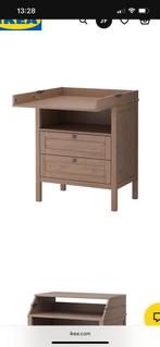 Baby bed (ook bruin)en commode, Kinderen en Baby's, Babywiegjes en Ledikanten, Ophalen of Verzenden, Gebruikt, Ledikant