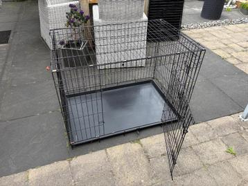 Hondenbench XL zwart (107x70x78) beschikbaar voor biedingen