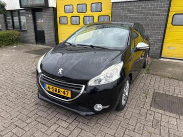 Peugeot 208 1.2 VTi Allure |NAP|Boekjes|Clima beschikbaar voor biedingen