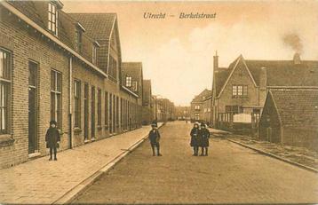 (380-756-021) Utrecht Berkelstraat beschikbaar voor biedingen