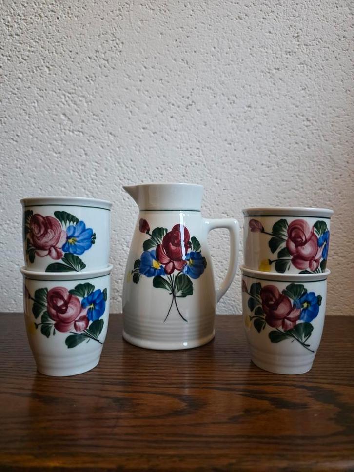 Lilien Porzellan Kan met 4 Kopjes - Alpenflora Motief, Huis en Inrichting, Keuken | Servies, Zo goed als nieuw, Kop(pen) en/of Schotel(s)