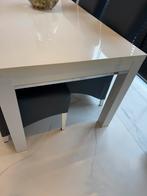 Witte Eettafel met 6 mooie stoelen, Huis en Inrichting, Tafels | Eettafels, Zo goed als nieuw, Vijf personen of meer, 150 tot 200 cm