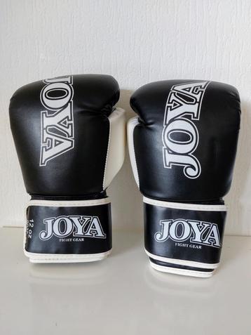 Joya Kickboks / Muay Thai Set - Bokshandschoenen (12 OZ) beschikbaar voor biedingen