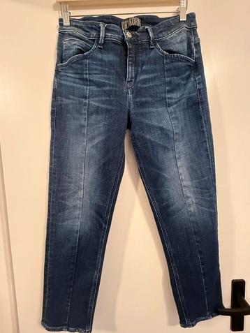 Drykorn spijkerbroek mt 28/34 beschikbaar voor biedingen