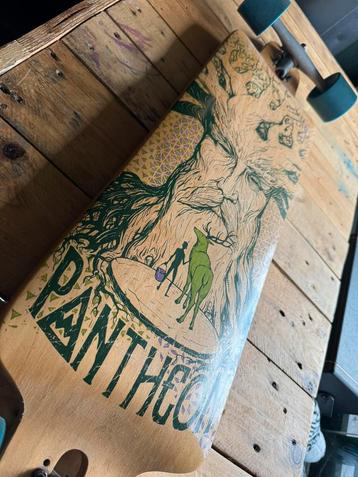 Pantheon longboard - Paris trucks - monster hawg wielen beschikbaar voor biedingen