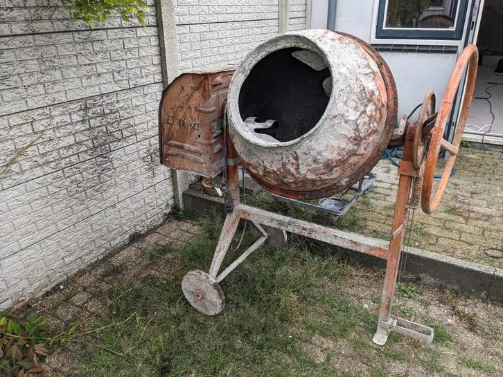 Betonmolen, Doe-het-zelf en Verbouw, Betonmolens, Gebruikt, Ophalen
