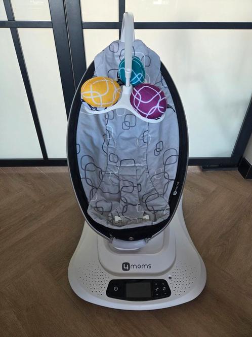 MamaRoo 4 Wipstoel, Kinderen en Baby's, Wipstoeltjes, Gebruikt, Wipstoel, Overige merken, Met gordel(s) of riempje(s), Verstelbaar