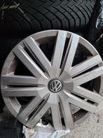 Winterbanden voor een volkswagen polo met stalen velgen, Ophalen, 14 inch, Gebruikt, 175 mm