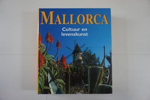 Mallorca - Cultuur en levenskunst - boek met foto's Spanje, Boeken, Reisgidsen, Zo goed als nieuw, Reisgids of -boek, Europa, Overige merken
