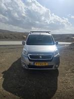 Peugeot Partner 1.2 81KW Tepee 5PL 2017 Grijs, Auto's, Voorwielaandrijving, 65 €/maand, Stof, 1199 cc