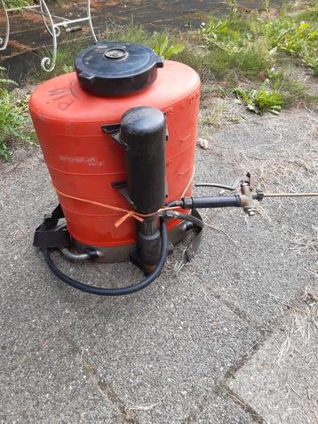 Gereedschap elektrisch waterpomp autogereeedschap beschikbaar voor biedingen