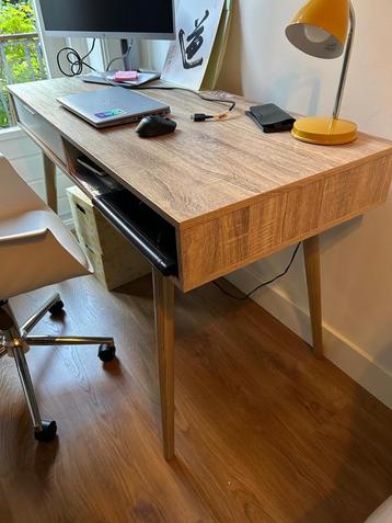 Sklum Bureau - Stijlvol en Praktisch! beschikbaar voor biedingen