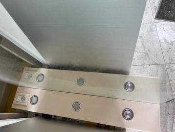 Spiegel beschikbaar voor biedingen