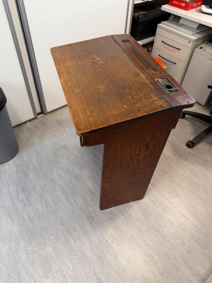 Vintage Lessenaar / Schoolbankje, Antiek en Kunst, Antiek | Meubels | Tafels, Ophalen