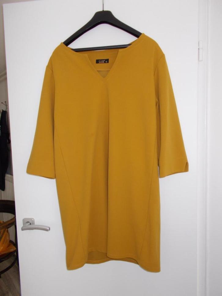 2 nieuwe jurken maat XL, Kleding | Dames, Jurken, Nieuw, Maat 46/48 (XL) of groter, Geel, Onder de knie, Ophalen of Verzenden