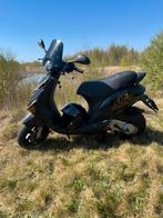 Piaggio zip 2 takt 50cc, Fietsen en Brommers, Ophalen of Verzenden, Zo goed als nieuw, Zip