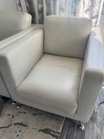 Twee eenpersoons stoelen leer, Huis en Inrichting, Fauteuils, Ophalen of Verzenden, Zo goed als nieuw, 50 tot 75 cm, Leer