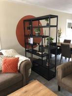 Vakkenkast/Roomdivider zwart hout en metaal 130x35x190cm, Ophalen, Zo goed als nieuw