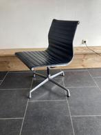 Vitra Eames ea 106 stoel, aluminium, zwart leer, Gebruikt, Zwart, Design, Ophalen of Verzenden