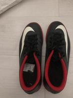 Nike zaalvoetbalschoenen, Ophalen of Verzenden, Zo goed als nieuw
