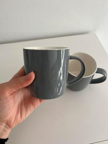 2 Theemokken Grijs beschikbaar voor biedingen