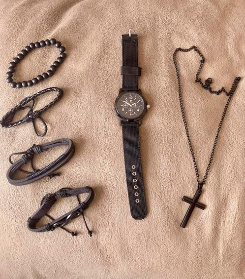 Zwarte Armbanden, Horloge & Ketting Set, Sieraden, Tassen en Uiterlijk, Armbanden, Nieuw, Overige materialen, Zwart, Met bedels of kralen