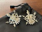 2 Belgische baretinsignes Belgische verbindingsdienst WW2, Ophalen of Verzenden, Landmacht, Overige gebieden, Embleem of Badge
