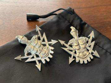 2 Belgische baretinsignes Belgische verbindingsdienst WW2 beschikbaar voor biedingen