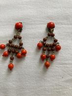 Vintage oorbellen uit de jaren '60 '70 Hangend, Overige materialen, Hangers, Oranje, Ophalen of Verzenden