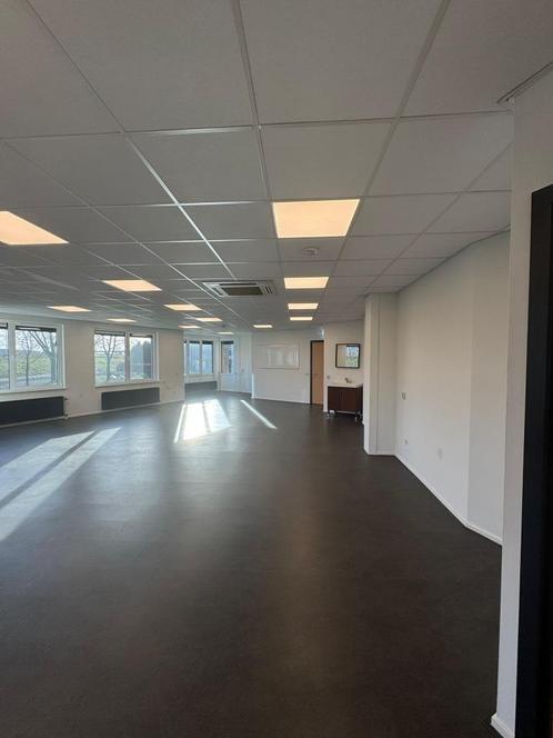Salonruimte te huur in Beauty Space @De Run, Zakelijke goederen, Bedrijfs Onroerend goed, Praktijkruimte, Huur