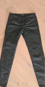 SPS Superstar zwarte broek, slim fit model met lichte glans, Maat 38/40 (M), Zwart, Ophalen of Verzenden, Zo goed als nieuw