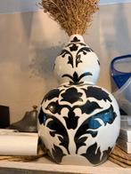 Vaas zwart wit, Ophalen, 50 tot 75 cm, Wit, Aardewerk of Porselein