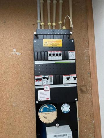 Elektricien beschikbaar voor biedingen