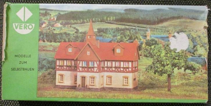 School ( of klooster ) - Vero HO/TT 70er jaren, Hobby en Vrije tijd, Modeltreinen | H0, Nieuw, Ophalen of Verzenden
