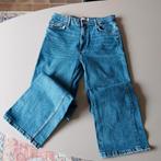 Zgan spijkerbroek van Bershka, straight slim mt 40, Blauw, Zo goed als nieuw, W30 - W32 (confectie 38/40), Bershka