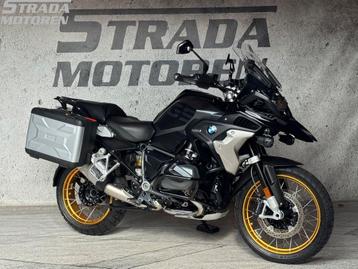 BMW R 1250 GS TRIPLE BLACK (bj 2022) beschikbaar voor biedingen