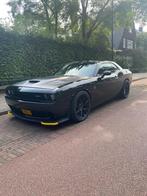 Dodge Challenger 2016 Zwart nieuwe apk., Auto's, Dodge, Stoelverwarming, Achterwielaandrijving, 5654 cc, Zwart